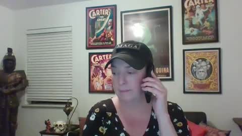 Snapshot of wendycu chatting on February 22, 5:34 am WendyCU online show from February 22, 5:34 am