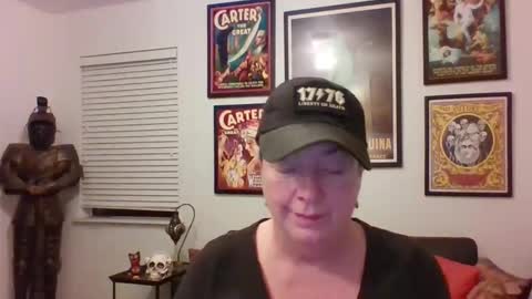 WendyCU online show from March 25, 4:06 am