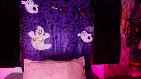 Snapshot of wensheng_ chatting on October 23, 7:20 pm WEN SHENG online show from October 23, 7:20 pm