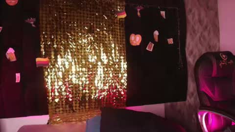 Snapshot of wensheng_ chatting on September 23, 7:45 pm WEN SHENG online show from September 23, 7:45 pm