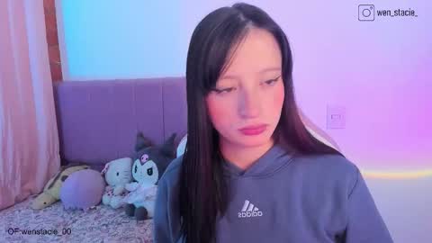 Snapshot of wenstacie_ chatting on October 30, 1:52 am Wenstacie INDEPENDENT MODEL online show from October 30, 1:52 am