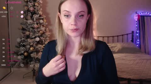 Snapshot of wet_lana chatting on January 13, 4:51 pm Lana online show from January 13, 4:51 pm