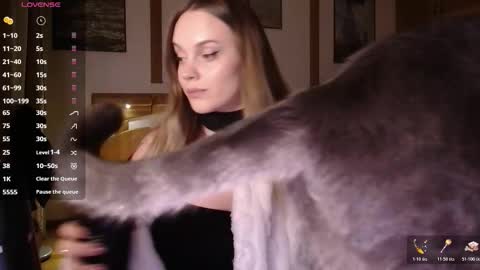 Lana online show from November 3, 8:24 pm