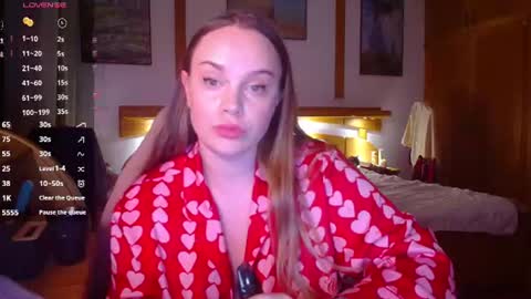 Lana online show from June 29, 8:30 pm