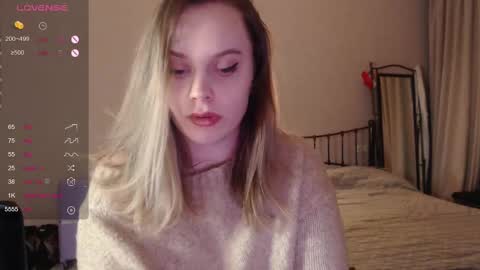 Snapshot of wet_lana chatting on February 11, 3:51 pm Lana online show from February 11, 3:51 pm