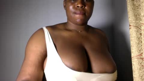 Snapshot of wet_pussyy24 chatting on February 4, 11:27 pm lily online show from February 4, 11:27 pm