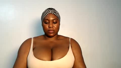 lily online show from October 2, 12:59 am