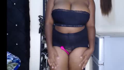 Sonia online show from November 12, 1:25 am