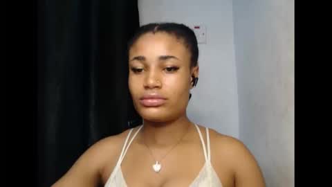 wetdrippussy7 online show from September 8, 7:13 pm