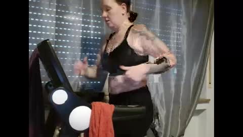Wetgerman online show from December 3, 11:10 am