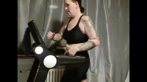 Wetgerman online show from December 18, 9:29 pm