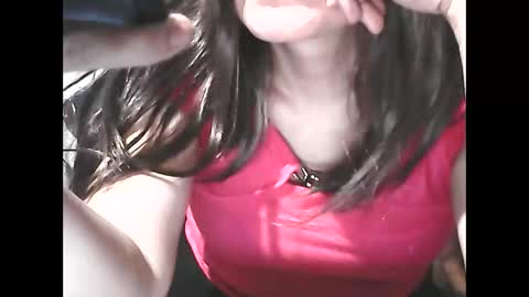 Snapshot of wethornypussy4u chatting on October 3, 4:39 am wethornypussy4u online show from October 3, 4:39 am