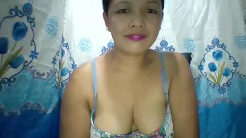 Snapshot of wetpussie4_you chatting on September 24, 11:09 am wetpussie4_you online show from September 24, 11:09 am