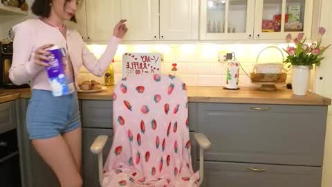 Victoria Maria online show from January 17, 12:18 am