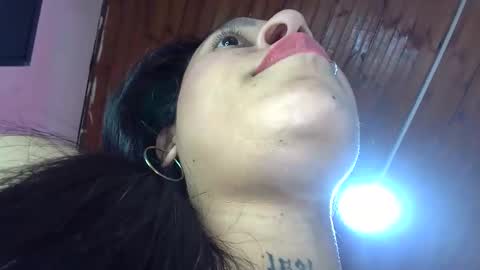 white_sexy_ online show from February 17, 11:33 pm