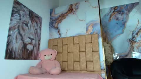 Whitney online show from March 17, 1:48 pm