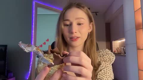 Alisa online show from December 16, 6:53 am