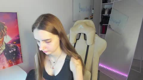 Abby  online show from January 3, 1:25 pm
