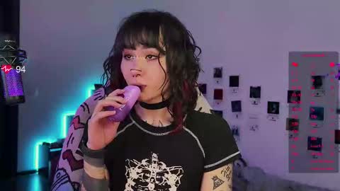 iggy iggz online show from September 23, 1:26 am