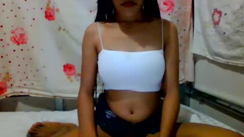 Snapshot of wild_doll69 chatting on March 8, 7:35 am wild_doll69 online show from March 8, 7:35 am