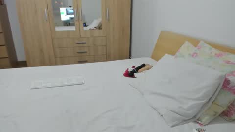 Alissa online show from January 24, 1:14 pm