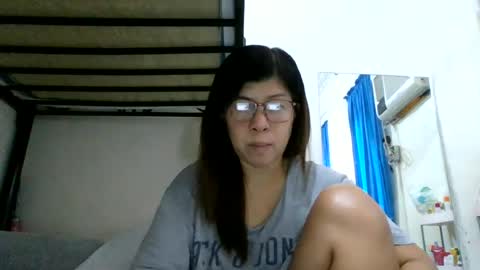 WildChick online show from June 29, 8:21 am