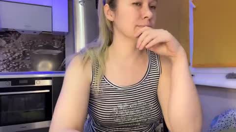 Olivia online show from January 10, 10:17 am