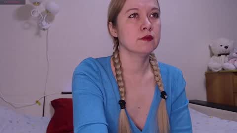 Olivia online show from December 25, 5:58 am