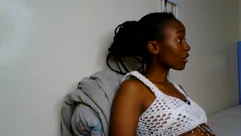 wildflowr online show from July 2, 3:34 am