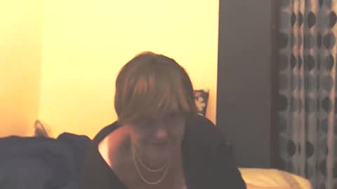 WildRedCat online show from November 12, 11:03 pm