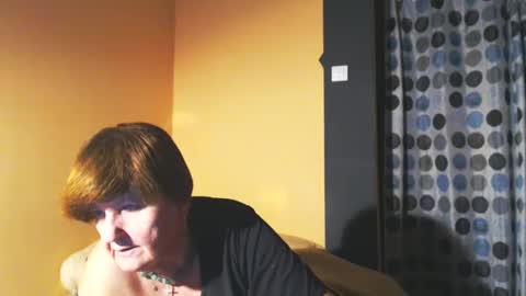 Snapshot of wildredcat chatting on January 30, 11:13 pm WildRedCat online show from January 30, 11:13 pm