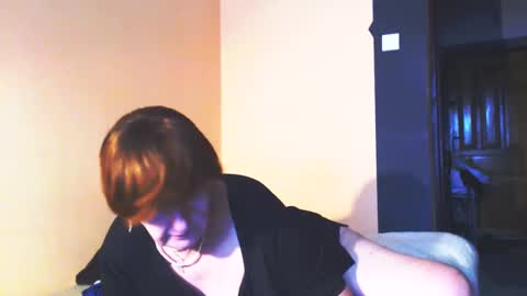 Snapshot of wildredcat chatting on February 13, 10:12 am WildRedCat online show from February 13, 10:12 am