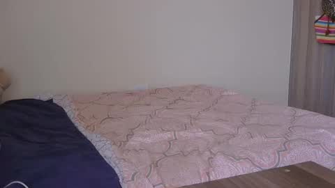 Winnie Royale online show from December 4, 10:06 am