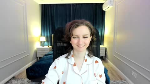 Snapshot of winterfairytale1 chatting on February 9, 3:32 am Amber online show from February 9, 3:32 am