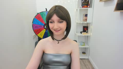 Snapshot of winterfairytale1 chatting on January 17, 7:27 pm Amber online show from January 17, 7:27 pm