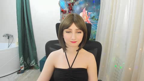 Snapshot of winterfairytale1 chatting on December 9, 11:26 am Amber online show from December 9, 11:26 am
