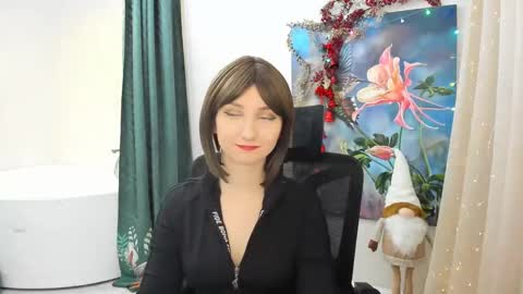Snapshot of winterfairytale1 chatting on December 21, 3:58 am Amber online show from December 21, 3:58 am