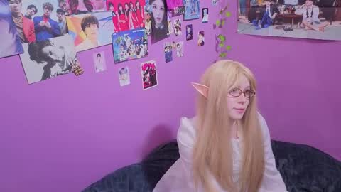 Lina online show from March 10, 5:50 pm