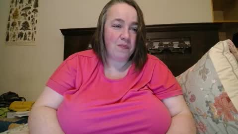 Snapshot of witchannie chatting on November 1, 2:48 am Annie online show from November 1, 2:48 am