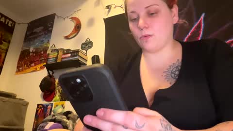 witchystoner420 online show from September 30, 3:23 am