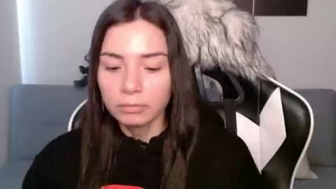 Snapshot of wolfs_daughter chatting on March 5, 7:06 pm Alex online show from March 5, 7:06 pm