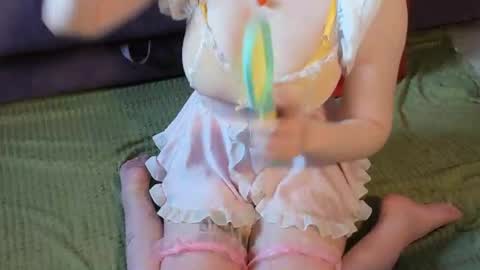 wonderconnie online show from July 17, 9:46 am