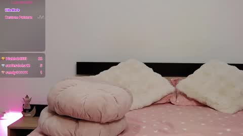 Snapshot of wonderwomannn chatting on October 7, 8:24 pm Amalia online show from October 7, 8:24 pm