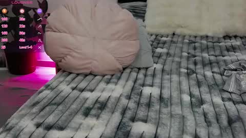 Amalia online show from February 4, 1:36 pm