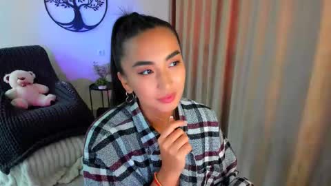 dudetta Kim online show from September 25, 1:21 pm