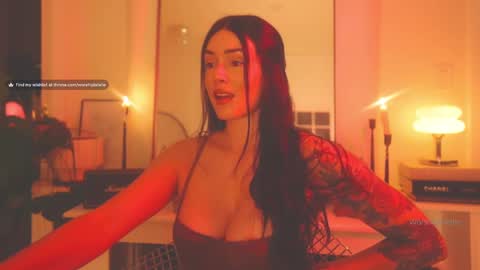 Snapshot of worshipbrielle chatting on February 17, 2:20 am Brielle online show from February 17, 2:20 am