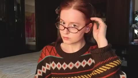 Rebecy online show from April 8, 3:25 pm