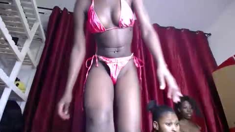 Snapshot of wtfbarbz chatting on October 19, 12:56 am Barbie online show from October 19, 12:56 am