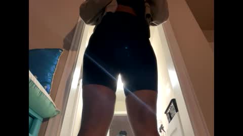 Wynter Heat online show from December 15, 1:33 am