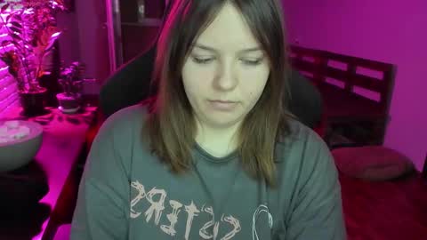 LOVE NERDS ONLY online show from December 19, 4:05 am